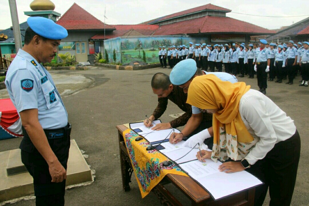 PKS Rutan rangkasbitung