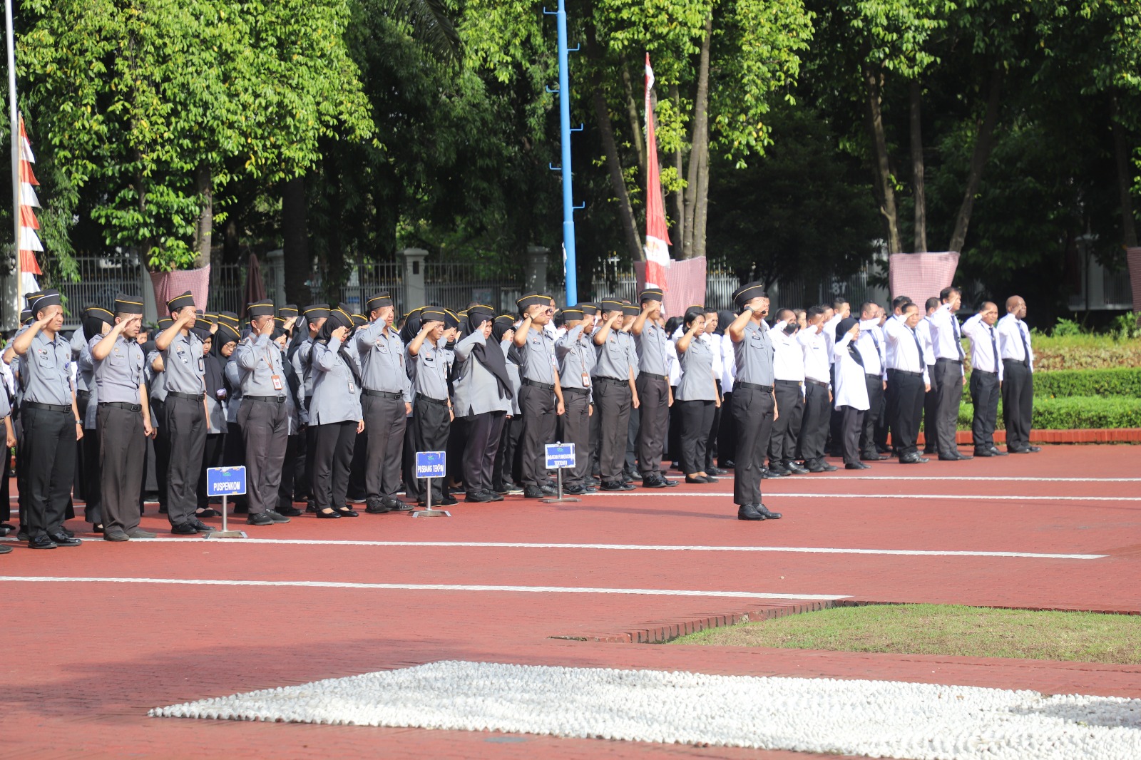 WhatsApp Image 2025 12 15 at 09.42.01 4