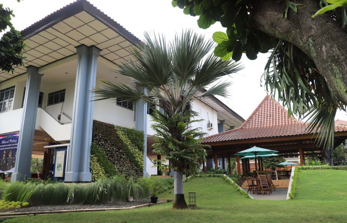AREA TERBUKA