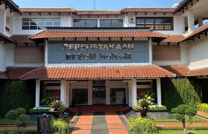 PERPUSTAKAAN