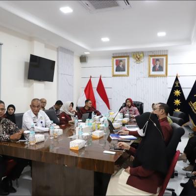 Rapat Pembahasan Poltekpin 4