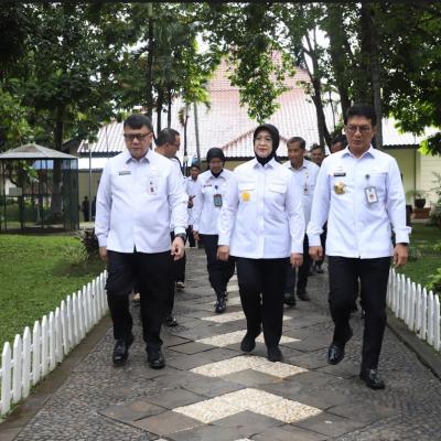 Serah Terima Catar Poltekpin 2025 2