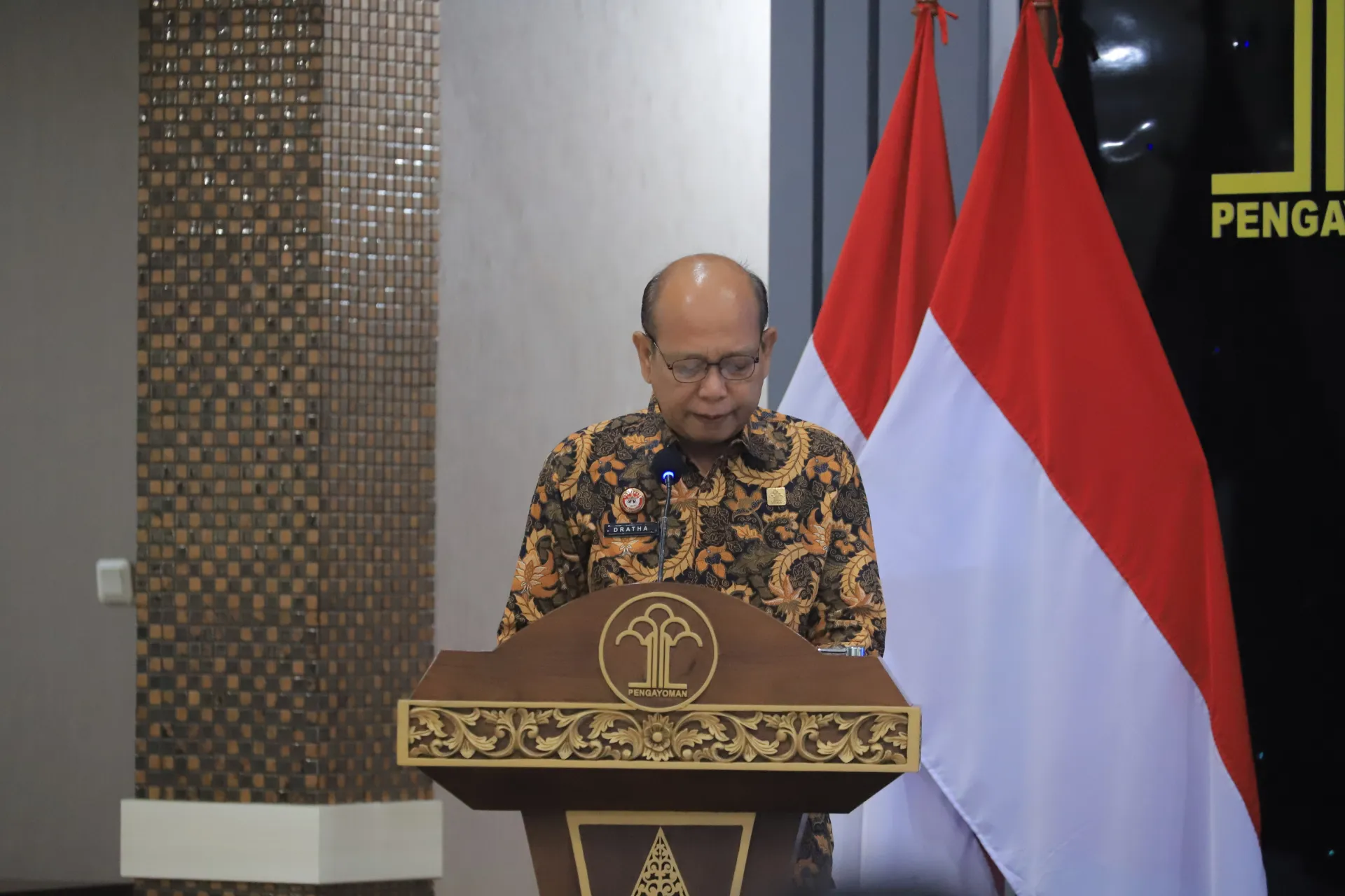 Pelatihan Kepemimpinan Administrator Angkatan 76