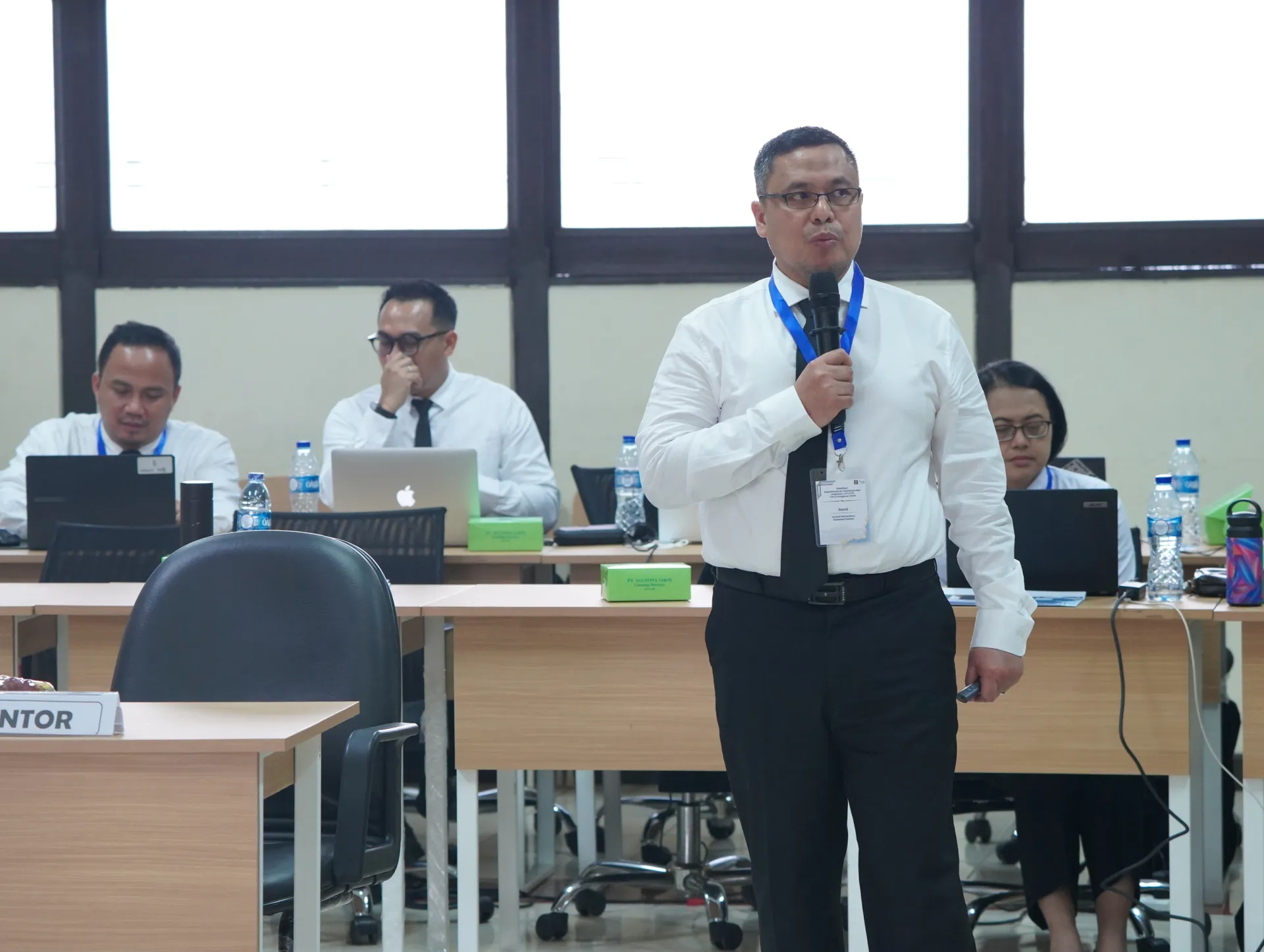 Pelatihan Kepemimpinan Administrator Angkatan 76