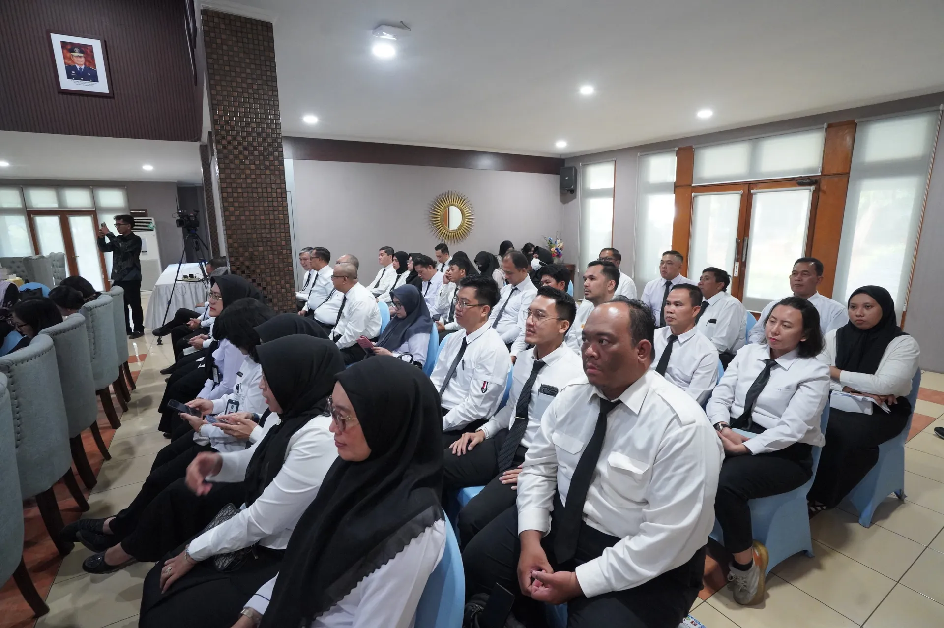 Penilaian Kompetensi Manajerial dan Sosial Kultural dengan Mekanisme PNBP