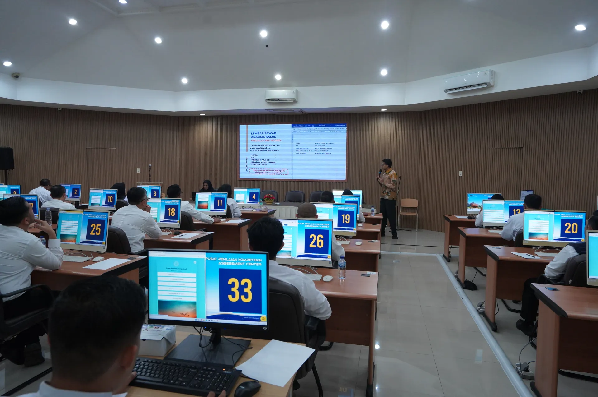 Penilaian Kompetensi Manajerial dan Sosial Kultural dengan Mekanisme PNBP