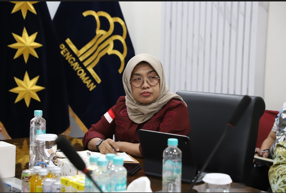 RAPAT PEMBAHASAN POLTEKPIN