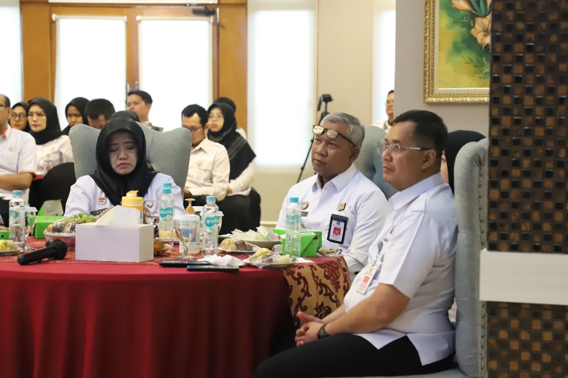 RAPAT PERSIAPAN FMD
